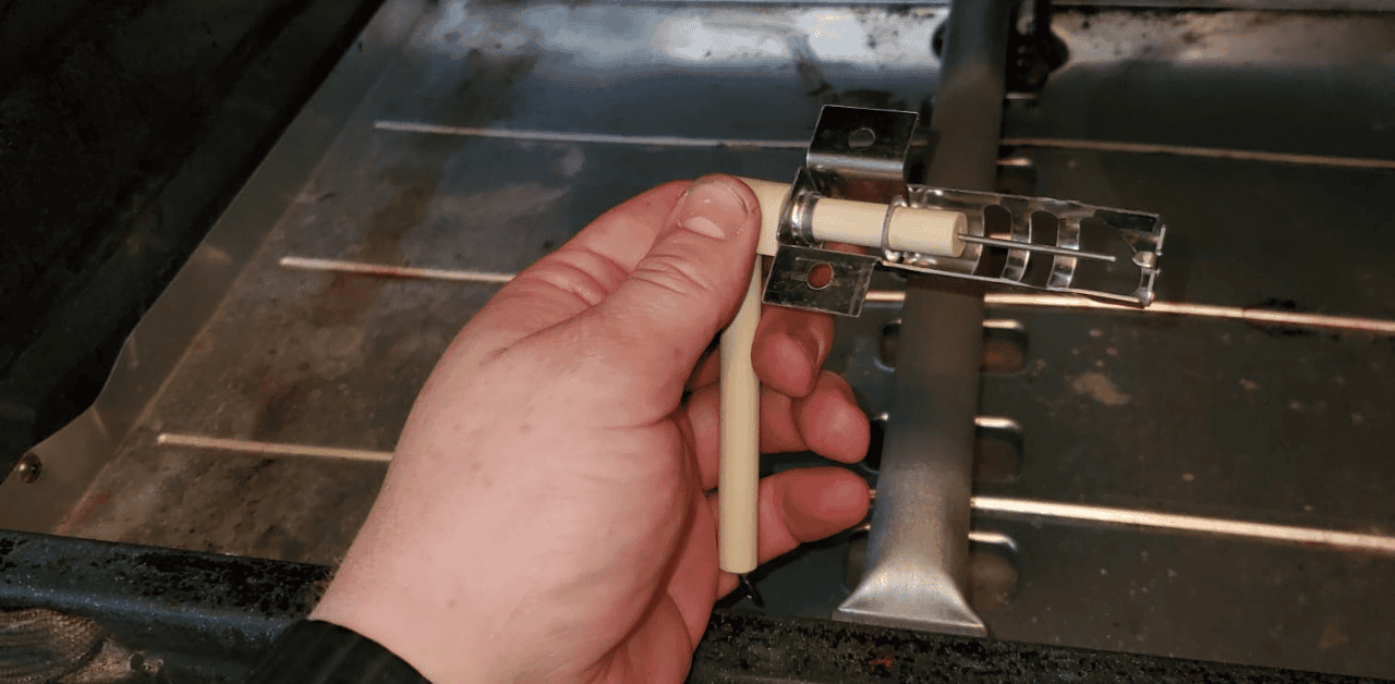 EZFIX replaces defective sub zero oven igniter