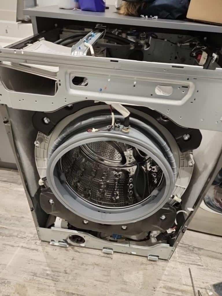 Door seal fix in Richmond Hill