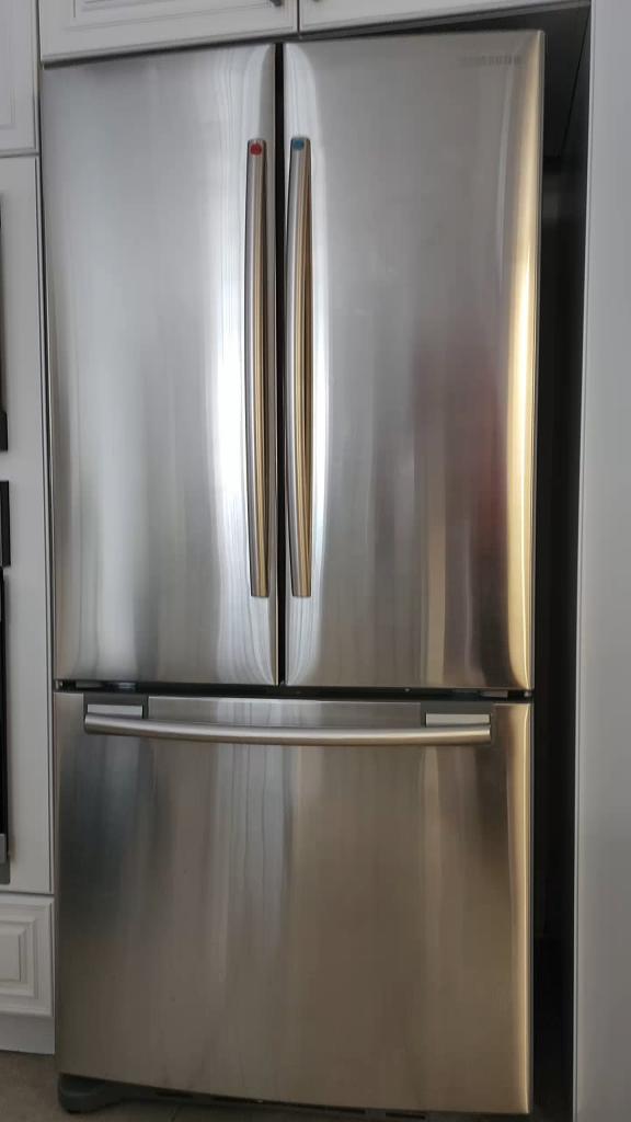 EZFIX Appliance Repair North York Samsung fridge door repair