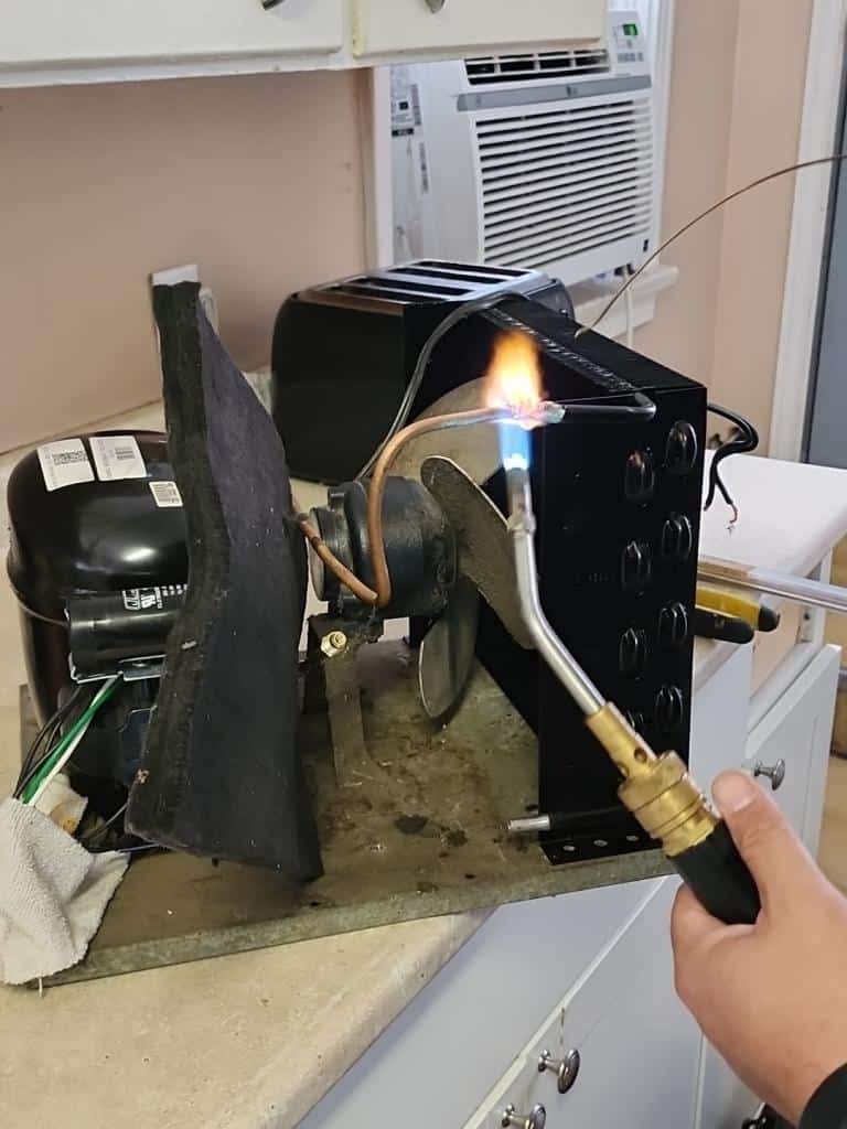 Reliable True commercial refrigerator repair in Richmond Hill