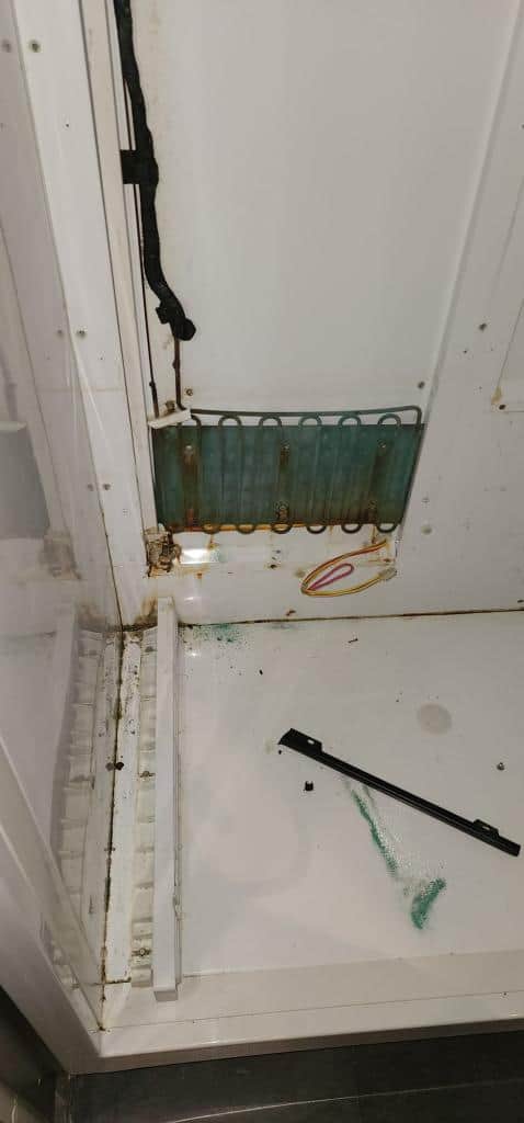 Viking refrigerator cooling-system repair - image 15